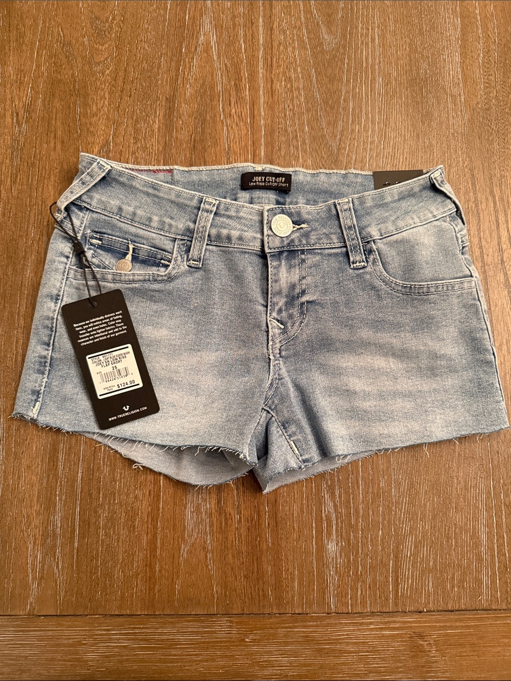NWT True Religion SZ 25 cutoff jean shorts